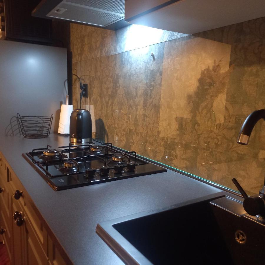 Apartament W Starej Szkole Apartment Srebrna Góra Екстериор снимка